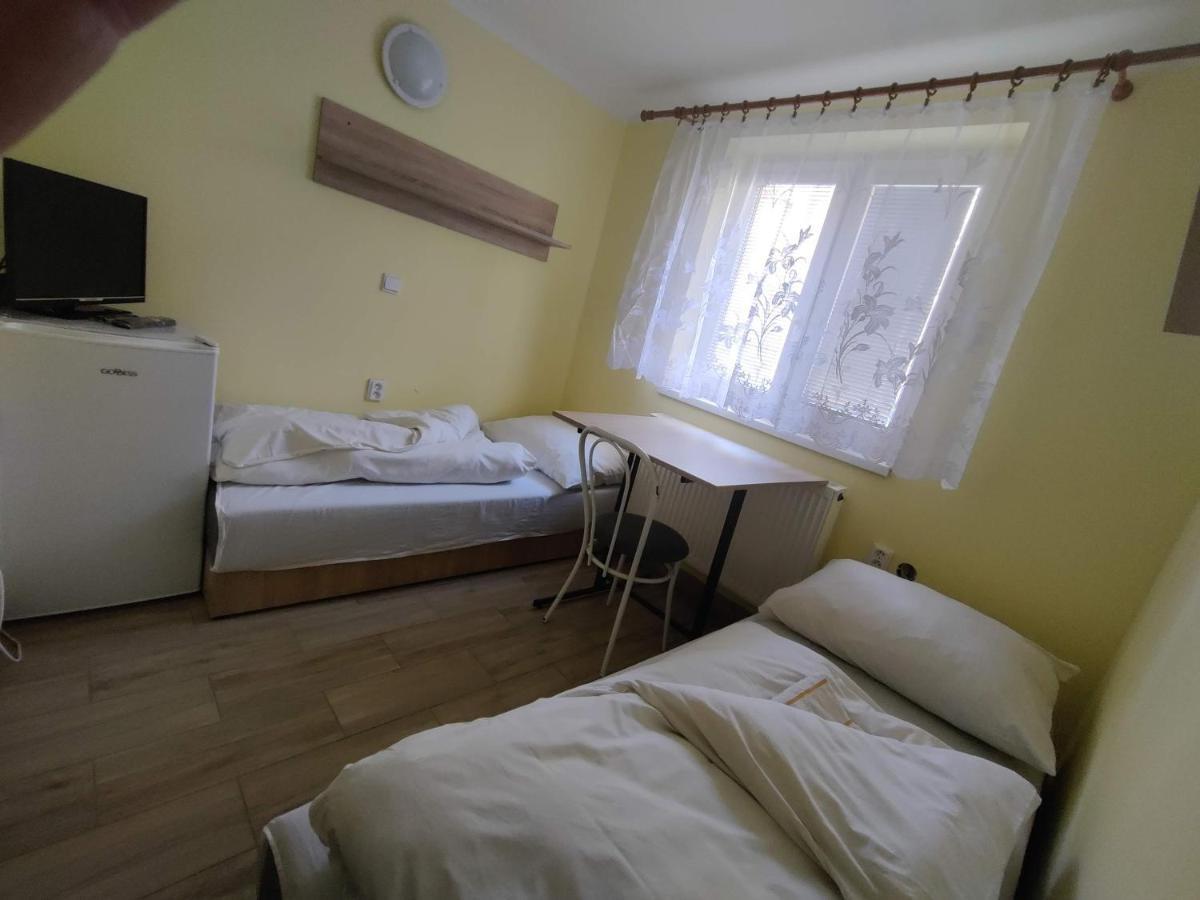 Rekreacne Zariadenie Javorinka Stará Turá Bagian luar foto